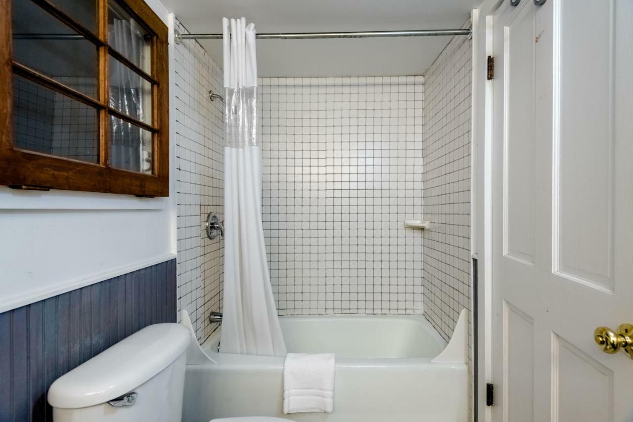 Hemingway'S View Villa Key West Bagian luar foto